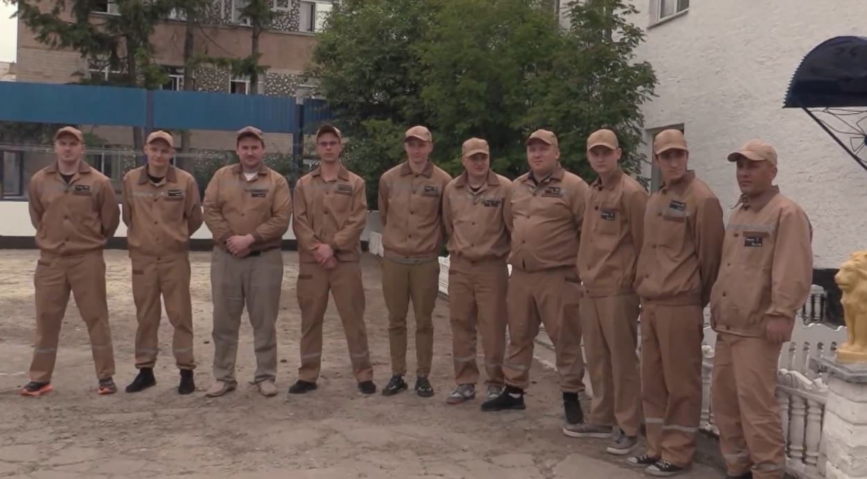 Ucrania abre en Jarkov su primer colegio subterraneo a prueba de bombas: “Vamos a construir mas” : Internacional de